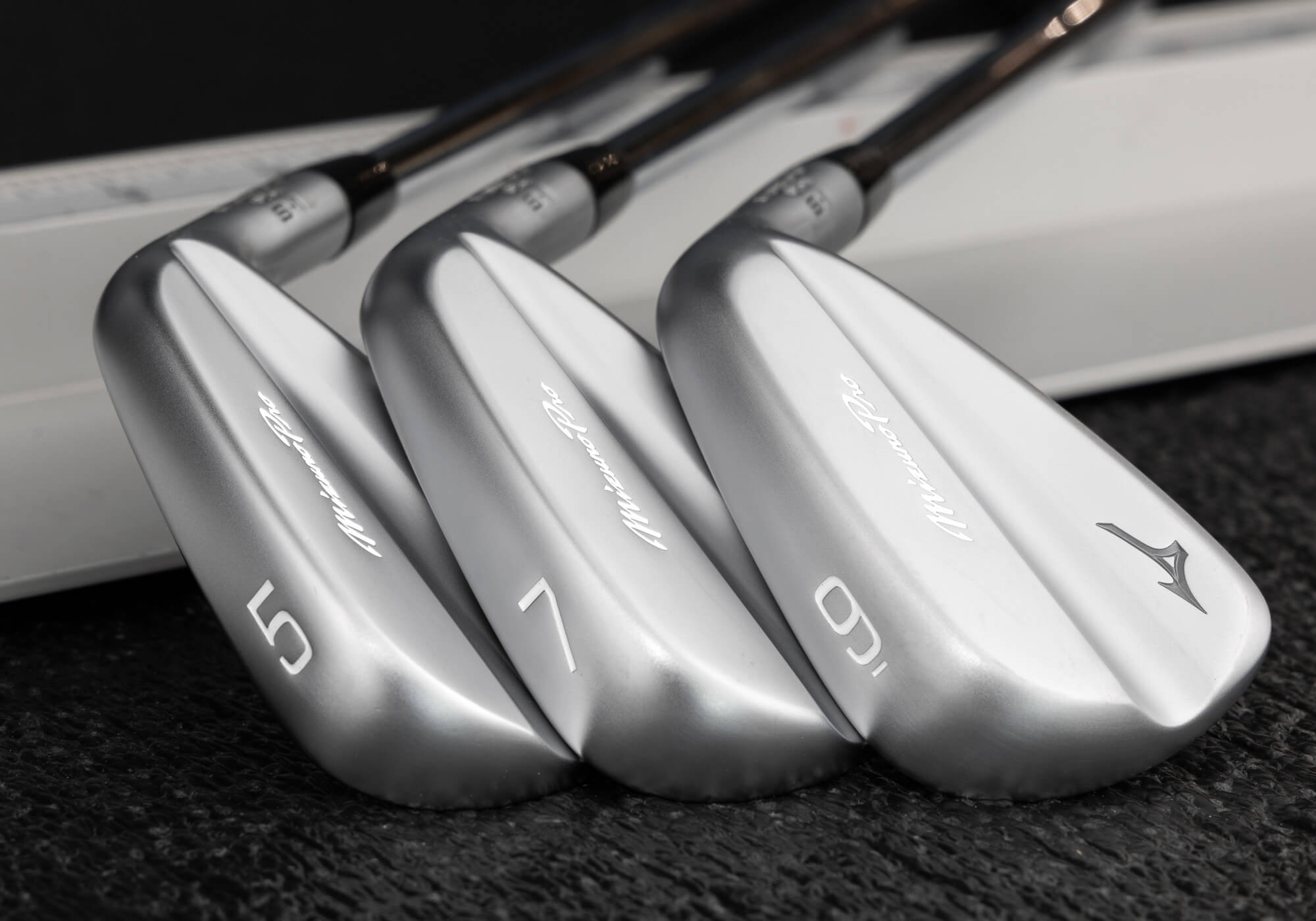Mizuno Pro S-1