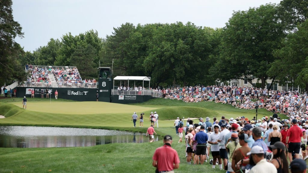 Two fans injured by lightning during weather delay at 2024 Travelers Championship