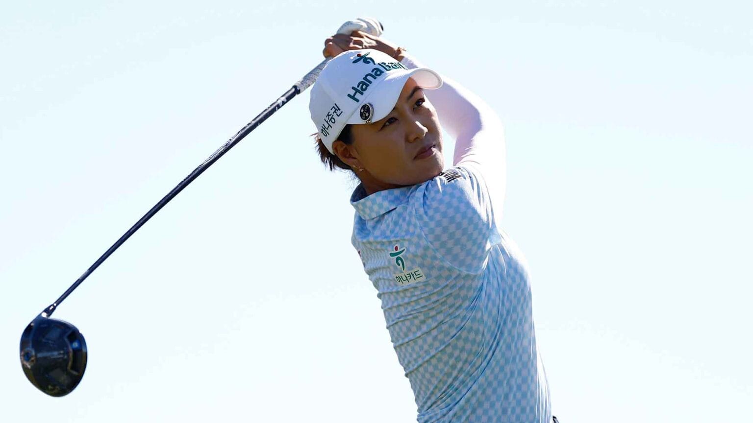 Two-time major winner violates rules due to club training aid