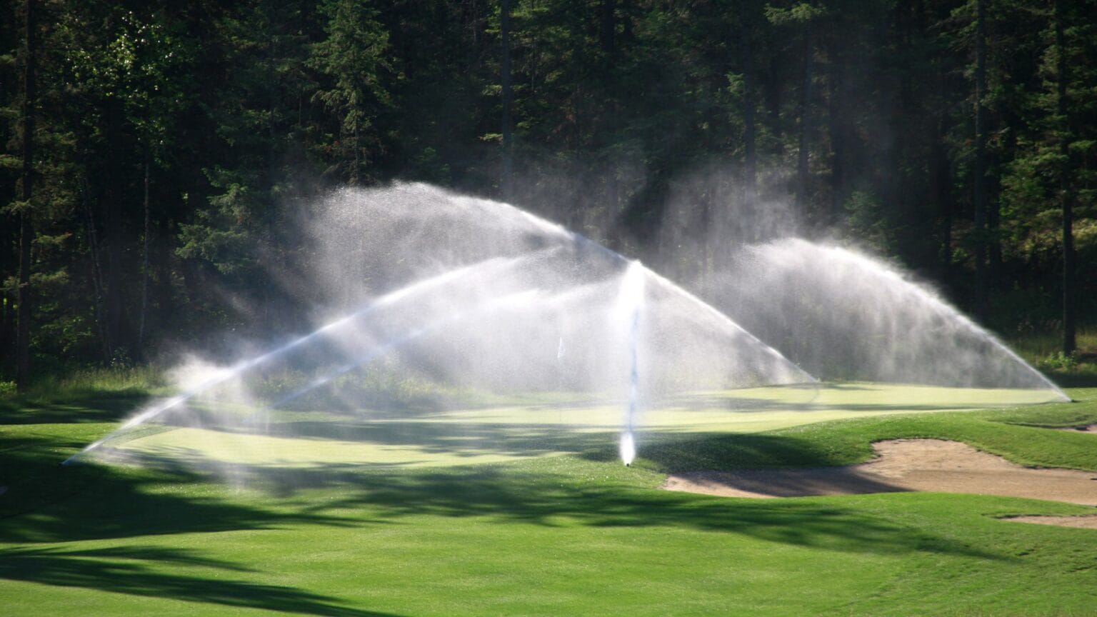 New USGA Water-Conservation Guide Corrects Golfer Misconceptions