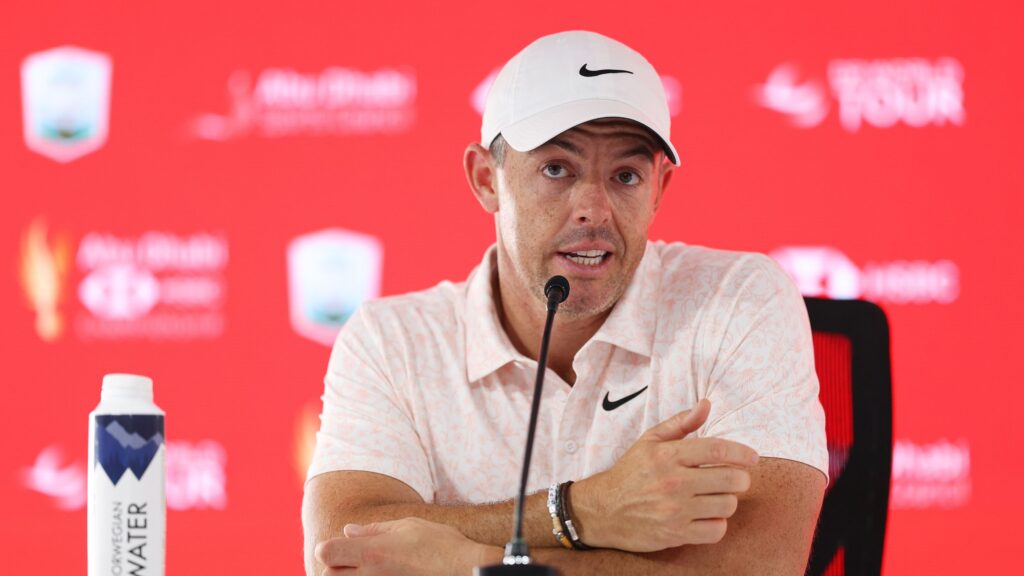 An Unusual Shift: Rory McIlroy Responds to LIV Golf’s Format Change