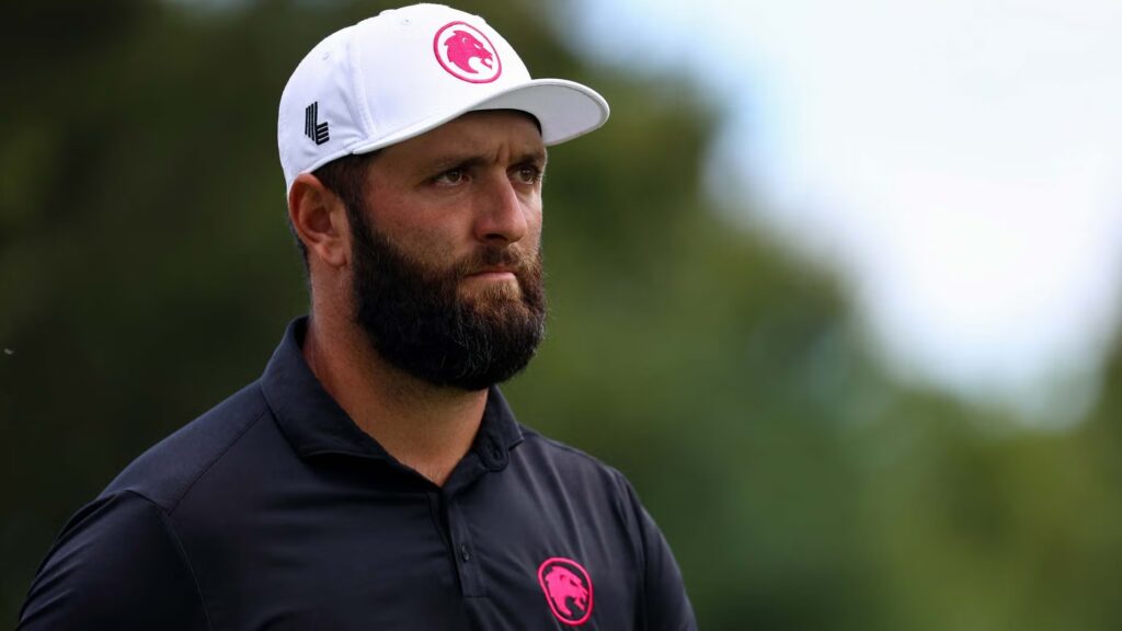 LIV Golf’s Unexpected Transition from 54 to 72 Holes: A Major Surprise