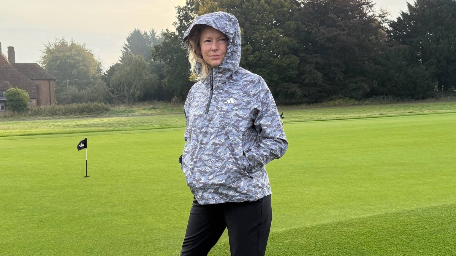 Review of the Adidas Women’s Ultimate365 Tour CLIMAPROOF+ Anorak Jacket
