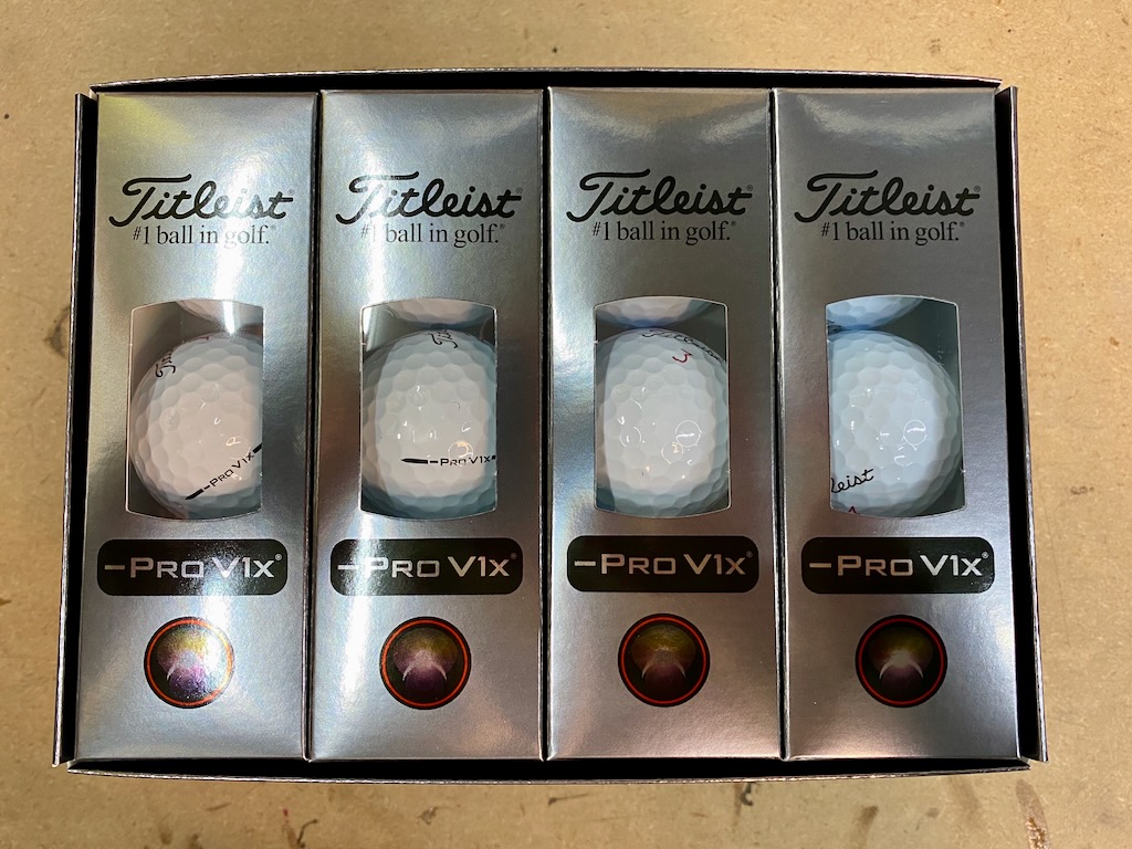 Titleist Pro V1x Left Dash