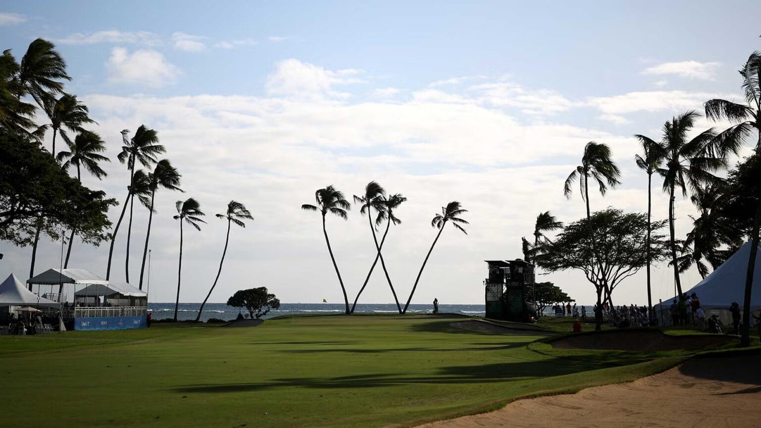 Hawaii Gives the PGA Tour a Perfect Send-Off
